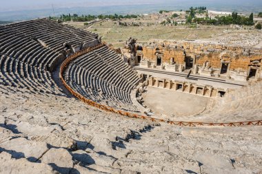 hierapolis Antik Tiyatrosu
