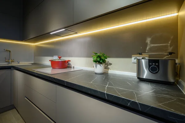 Modern Grey Luxurious Kitchen Furniture Closeup Expensive Stone Worktop — Φωτογραφία Αρχείου