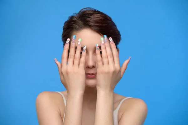 Skinny Teenage Teenage Girl Hiding Her Face Both Hands Playing — Stock Fotó
