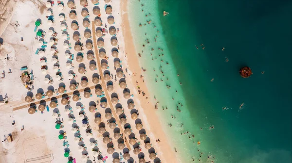 Вид Воздуха Знаменитый Мраморный Пляж Острове Тассос Переполненный Неузнаваемыми Людьми — стоковое фото