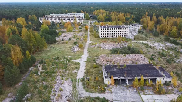 Luftaufnahme Der Verlassenen Militärischen Geisterstadt Irbene Lettland Ehemalige Super Secret — Stockfoto