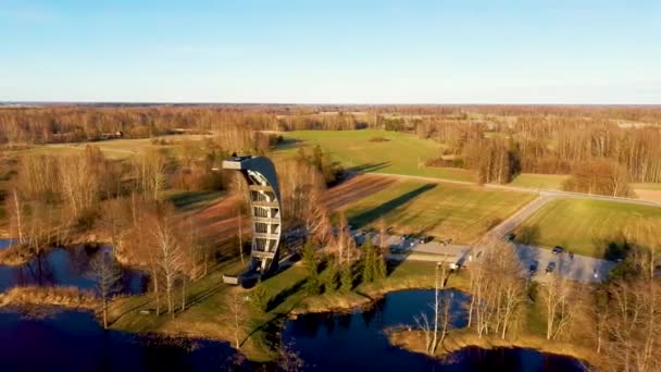 Modern Construction Observation Tower Kirkilai Green Nature Pond Sunset Birzai — Stock Video