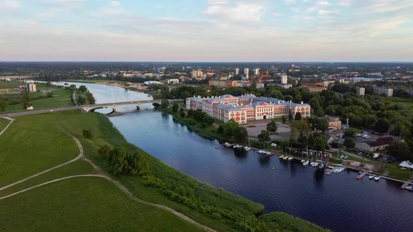 Widok Lotu Ptaka Pałac Panoramy Miasta Jelgava Llu Łotwie Zemgale — Zdjęcie stockowe