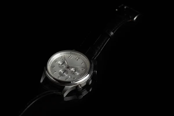 Photo Studio Une Montre Sans Marque Luxe Argent Fantaisie Hommes — Photo