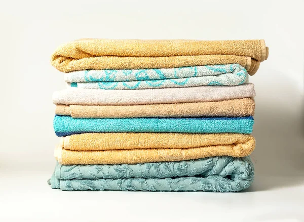 Different Colors Towels Isolated White Background — Stock Photo, Image