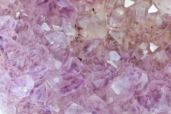 Аметистовые минералы
