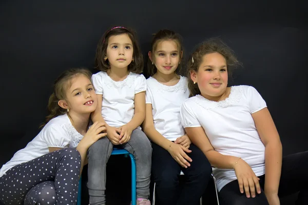 Girls in the photo studio — Stock Photo, Image