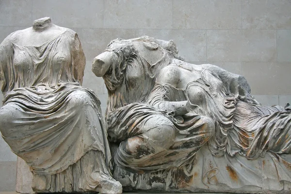 パルテノン神殿からの彫像 — ストック写真