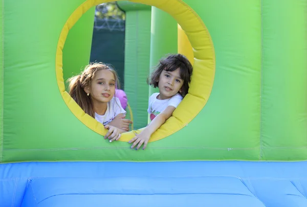 Girl on the trampoline — Stock Photo, Image
