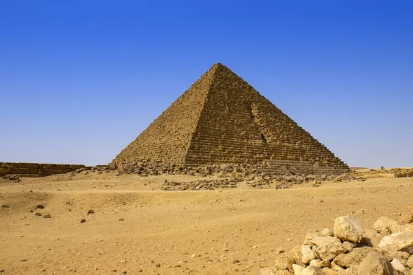 Піраміда Менкауре Гіза Каїр Єгипет — стокове фото
