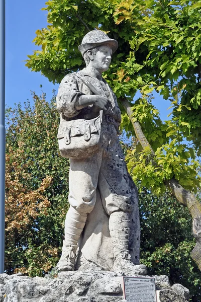 Statuia Alpini — Fotografie, imagine de stoc