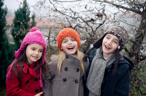 Happy kids outside — Stock Photo, Image