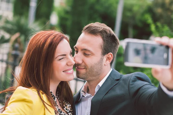 Paar die plezier hebben — Stockfoto
