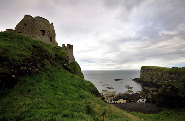 Dunluce Kalesi, Kuzey İrlanda — Stok fotoğraf