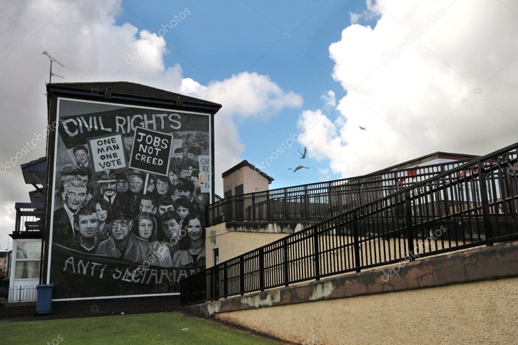 Bloody Sunday wall-paintings in Londonderry