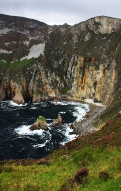 donegal Slieve lig kayalıklarla