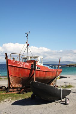 inisheer tekneler