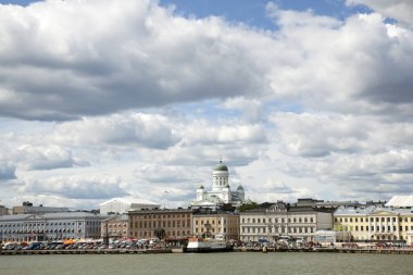liman ön ve helsinki Katedrali denizden görüldü