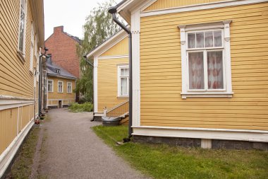 Helsinki sarı ahşap evler