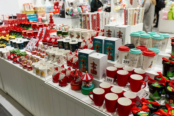 Christmas New Year Gifts Souvenirs Counter Store Sale Traditional Winter — Stockfoto