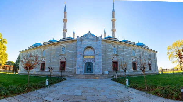 Selimiye清真寺 上午埃迪尔内的Selimiye清真寺全景 奥斯曼群岛建筑背景照片 — 图库照片