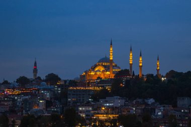 Ramazan fotoğrafı. İstanbul 'da Süleyman Camii. Ramazan veya kandil veya iftar veya laylat al-Qadr veya İslami arkaplan fotoğrafı.