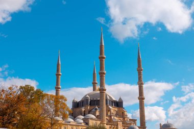 İslami arkaplan. Edirne 'deki Selimiye Camii. Türkiye 'nin camileri. Ramazan veya kandil veya laylat al-Qadr veya İslami mimari arkaplan fotoğrafı.