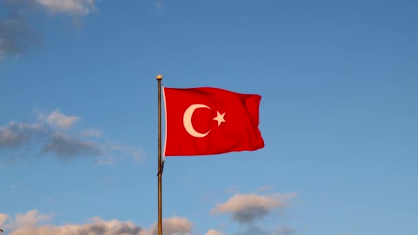 Türkische Flagge Türkische Nationalfeiertage Hintergrund Flagge Der Türkei Bei Bewölktem — Stockvideo
