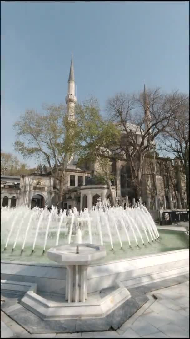 Oční mešita v Istanbulu. Ramadán pozadí videa. — Stock video