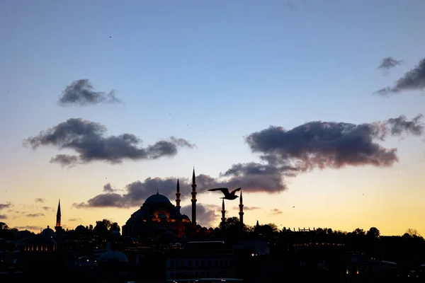 Ramadan Background Photo Silhouette Mosque Sunset Partly Cloudy Sky Ramadan — Stock Photo, Image