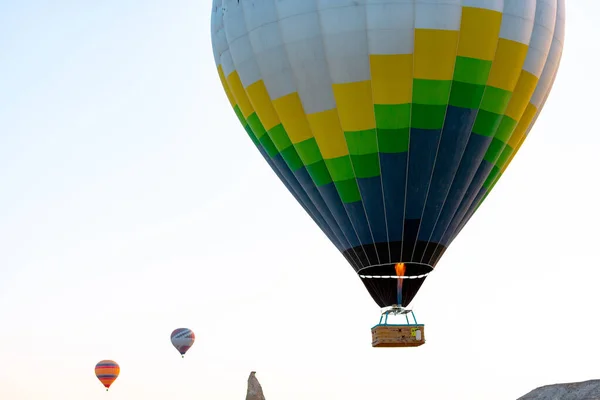 Kapadokya Arka Plan Fotoğrafı Kapadokya Gökyüzünde Sıcak Hava Balonları Türkiye — Stok fotoğraf