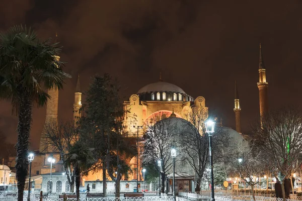 Hagia Sophia Nebo Ayasofya Camii Noci Zimě Cestování Istanbulu Pozadí — Stock fotografie