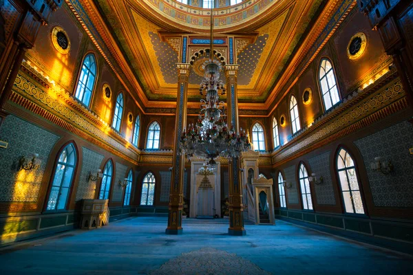 Мечеть Йылдыз Хамидие Широкий Угол Обзора Мечети Йылдыз Стамбуле Рамадан — стоковое фото