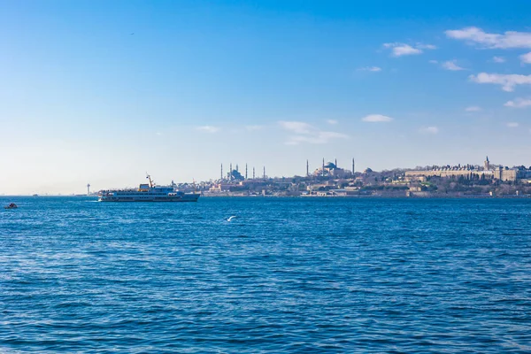 Foto Istambul Península Histórica Istambul Ferry Durante Dia Viagem Para — Fotografia de Stock