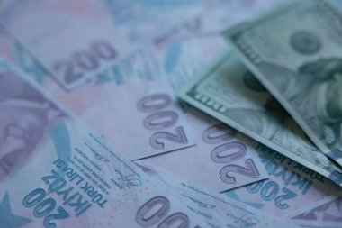 Ekonomi konsepti fotoğrafı. Türk lirasına Amerikan doları. Türk ekonomisi arkaplan fotoğrafı.