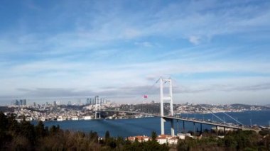 İstanbul zaman aşımı. Boğaz Köprüsü 'nün hızlandırılmış görüntüleri