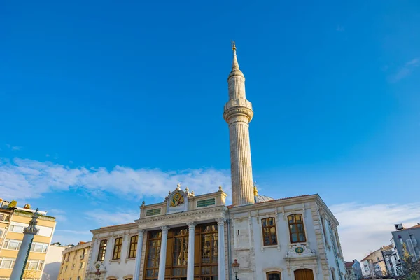 Tesvikiye Mosque Besiktas Istanbul Ottoman Architecture Background Photo — стоковое фото