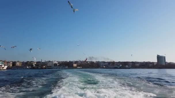 Kadikoy Istanbul view from a ferry. Travel to Istanbul background 4K video — Stockvideo