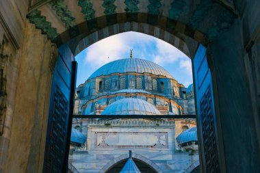 Osmanlı ya da İslami mimari arka plan fotoğrafı. İstanbul 'daki Seyzade veya Seyzadebasi Camii.