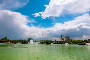 Türkiye 'nin başkenti Ankara' daki Genclik Parki veya Gençlik Parkı. Ankara 'da parklar veya turistik yerler.