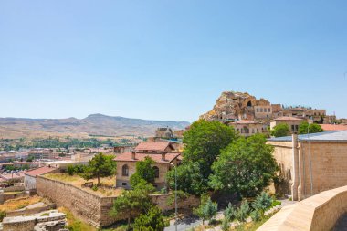Urgup 'un Kapadokya Nevsehir' deki şehri. Kapadokya arkaplan fotoğrafına git.