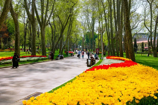 Temporada Tulipanes Estambul Gulhane Parki Gulhane Park Primavera Estambul Turquía — Foto de Stock