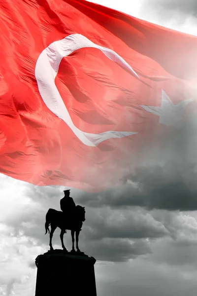 Türk Bayrağı Atatürk Heykeli Türkiye Cumhuriyet Günü Veya Cumhuriyet Bayrami — Stok fotoğraf