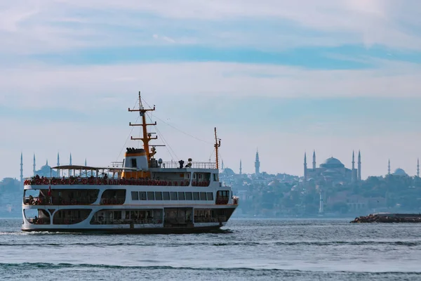 Viaggio Istanbul Foto Sfondo Ferry Hagia Sophia Sullo Sfondo Traghetti — Foto Stock