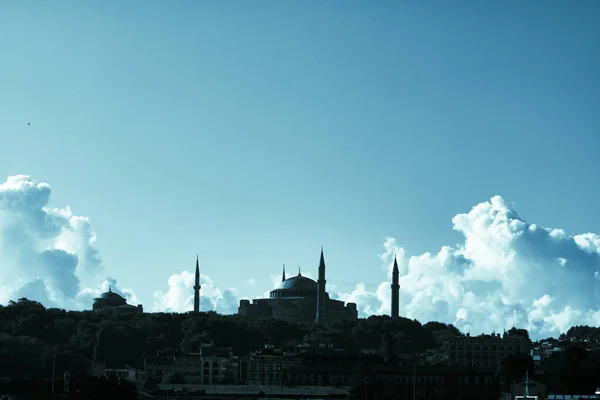 Silhueta Hagia Sophia Mesquita Ayasofya Com Nuvens Dramáticas Viagem Para — Fotografia de Stock