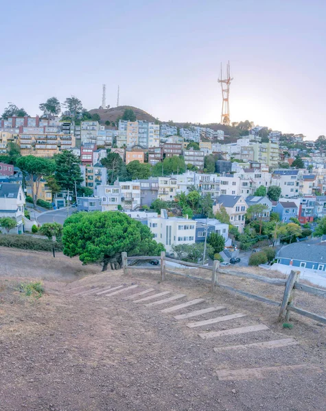 Kilátás Sutro Toronyra Egy Hegyről San Francisco Öbölben Kaliforniában Lejtőn — Stock Fotó