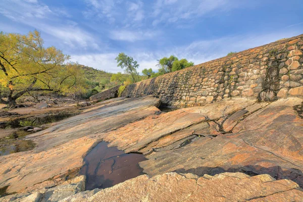 Stone Wall Large Rocks Puddle Water Cracks Tucson Arizona Form — Photo