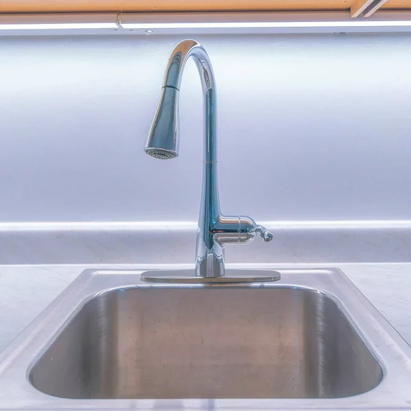 Square Stainless Sink Single Faucet Marble Counter Kitchen Sink Marble — Stock Photo, Image