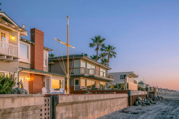 Casas Dos Plantas Largo Playa Del Mar Sur California Atardecer —  Fotos de Stock