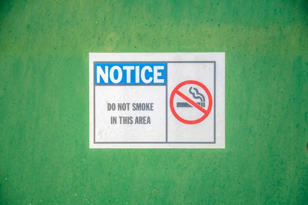 Mount Lemmon Arizona Notice Smoke Area Smoking Symbol Sign Close — Stock Photo, Image